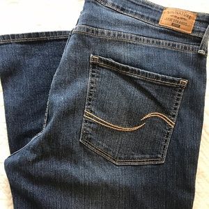 Like NEW Levi’s Boot Cut Jeans